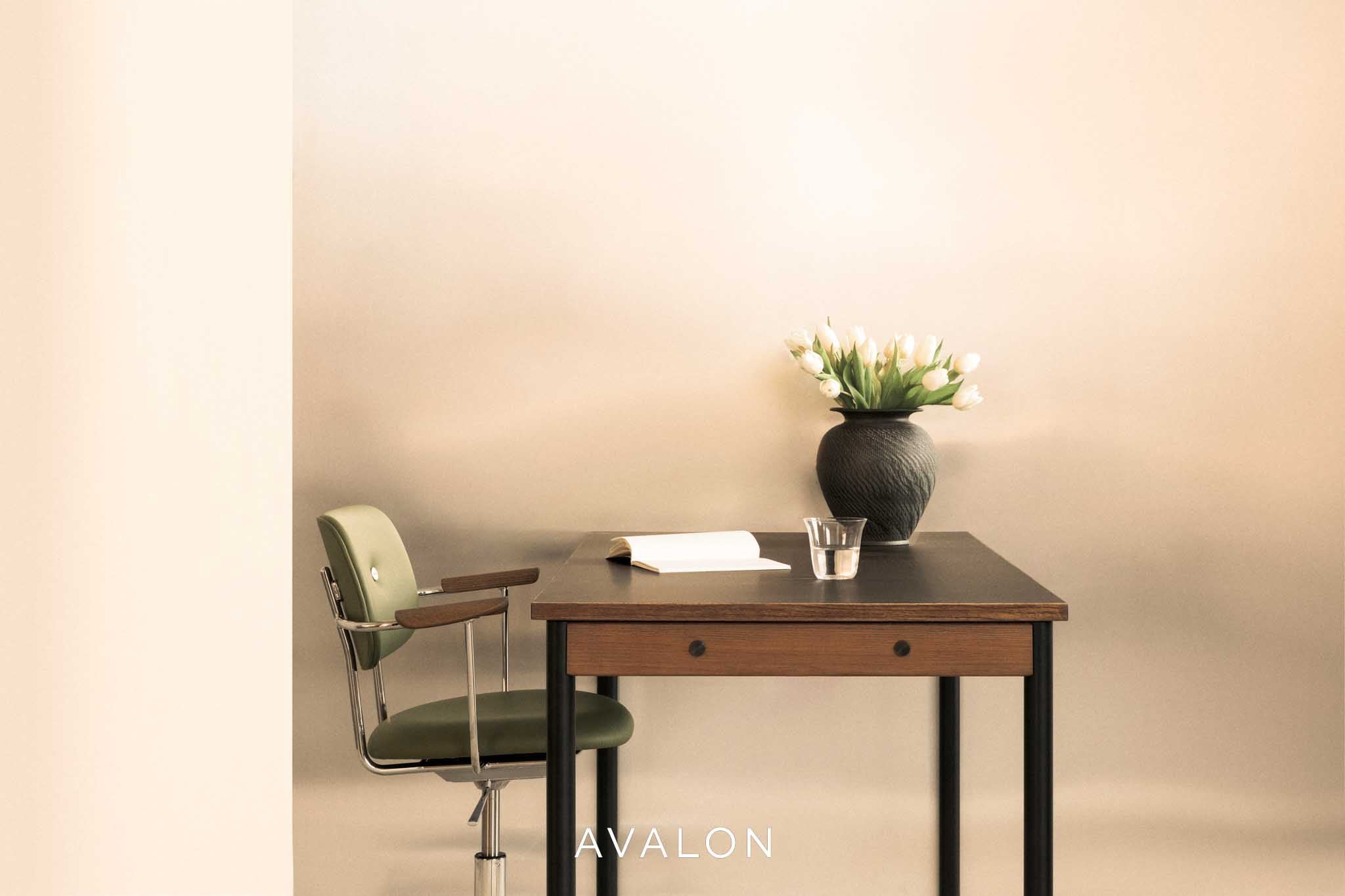 Dining chair Audo Co Task chair | Seat upholstered | with armrest | aluminum base