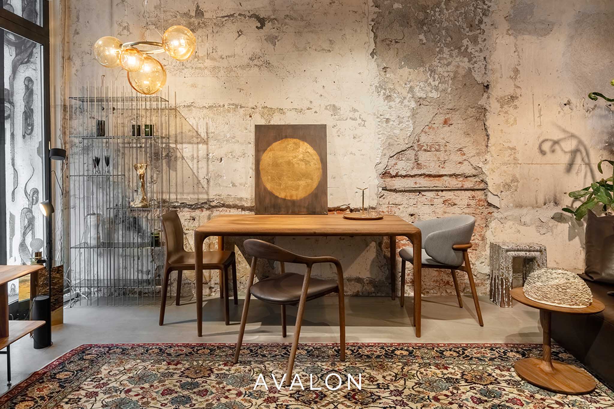 Artisan Latus dining table