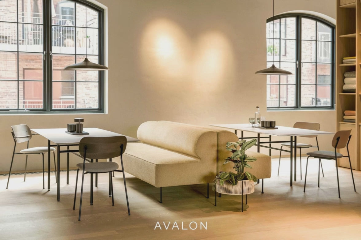 Product video for Eetkamerbank Audo Eave dining sofa