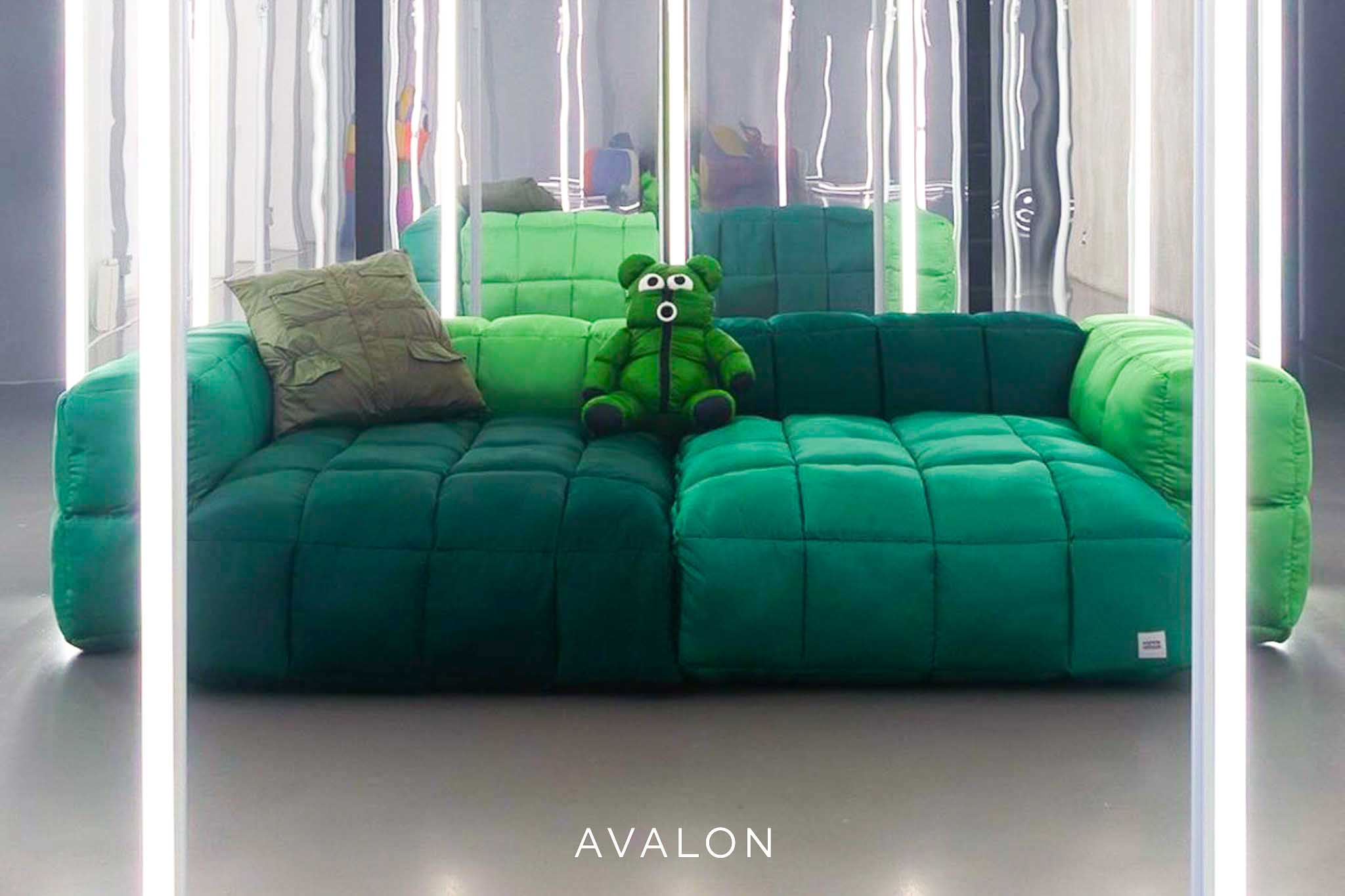 Sofa Vetsak x Aspesi | 272 cm x 136 cm